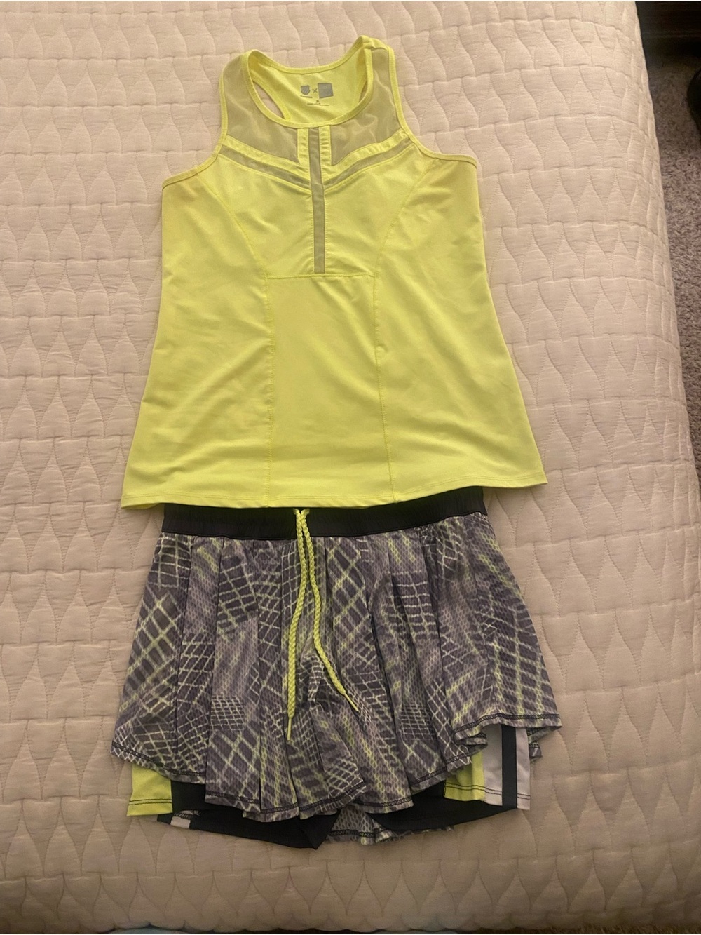 Lucky in Love Skirt + K-Swiss Neon Top Set (XS/S) 🎾💛